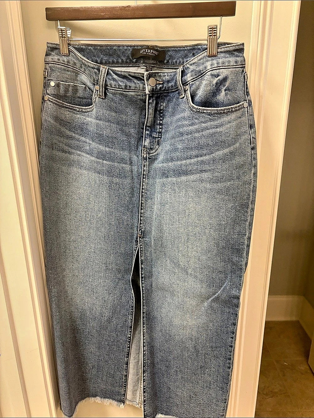 LIVERPOOL Straight jean skirt Blue Waist 10/30